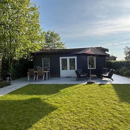 Holiday home Knus Familiehuisje Nabij Bergen En Schoorl