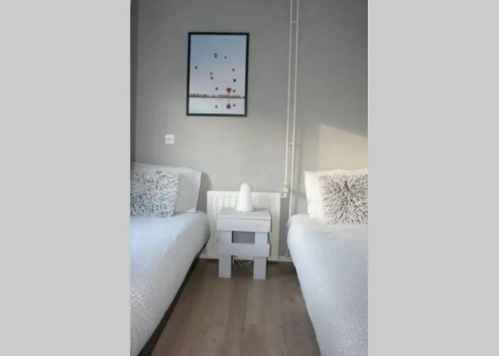 Holiday home Knus Familiehuisje Nabij Bergen En Schoorl