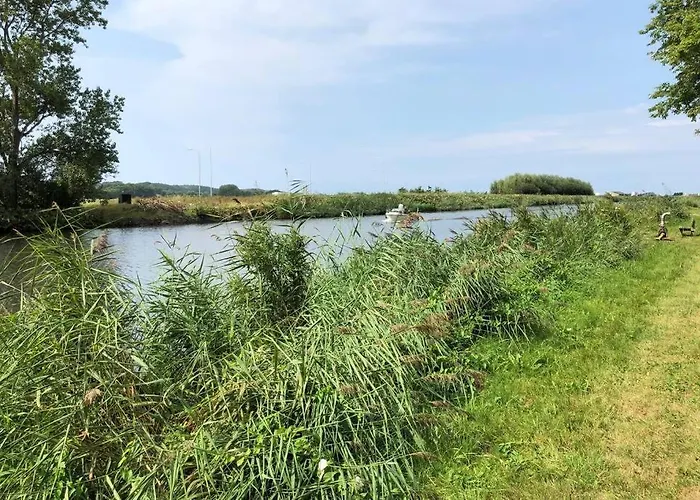 Holiday home Knus Familiehuisje Nabij Bergen En Schoorl *